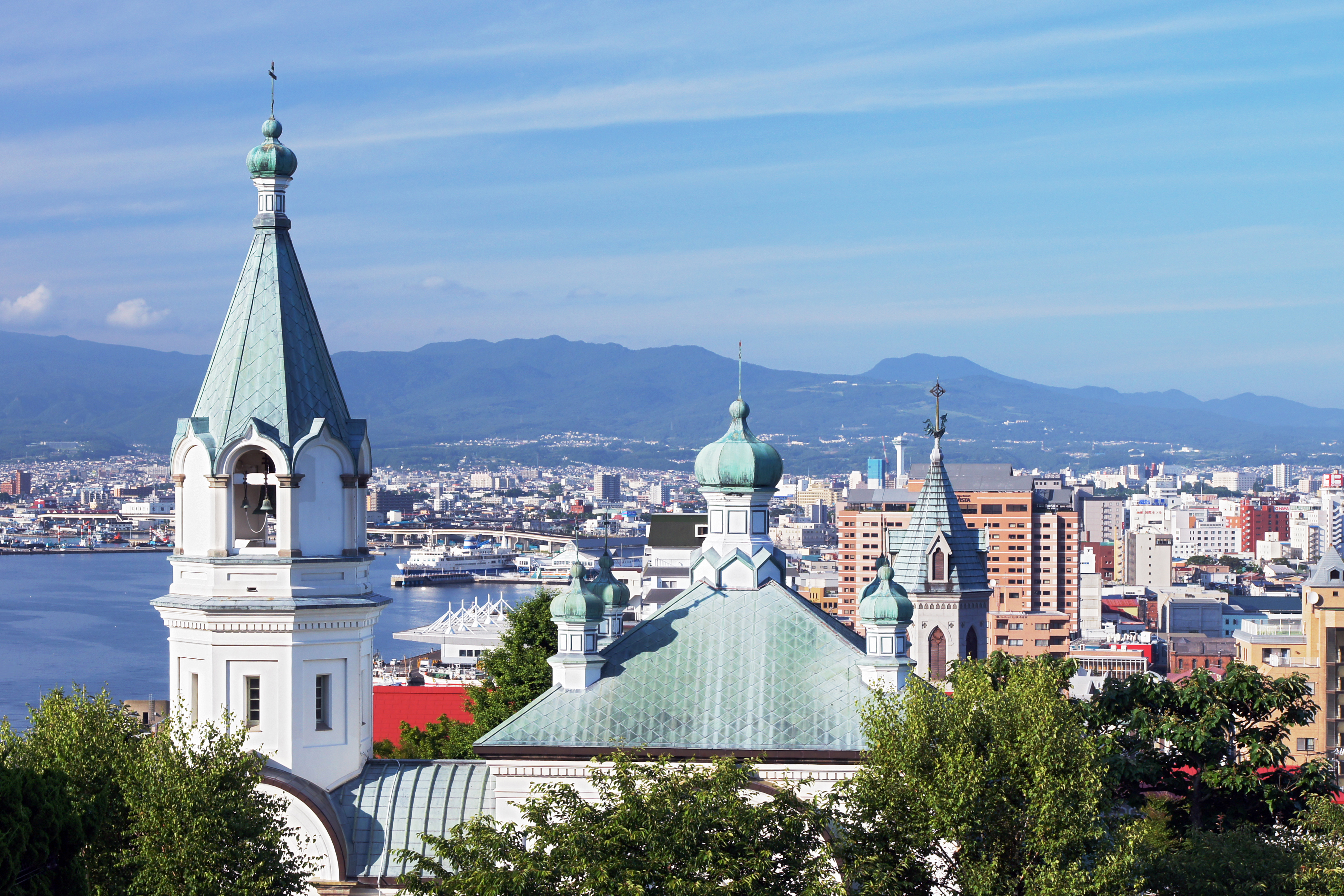 Cityscapes of Hakodate Hokkaido by 663highland - Own work, CC BY 2.5, https://commons.wikimedia.org/w/index.php?curid=20467336