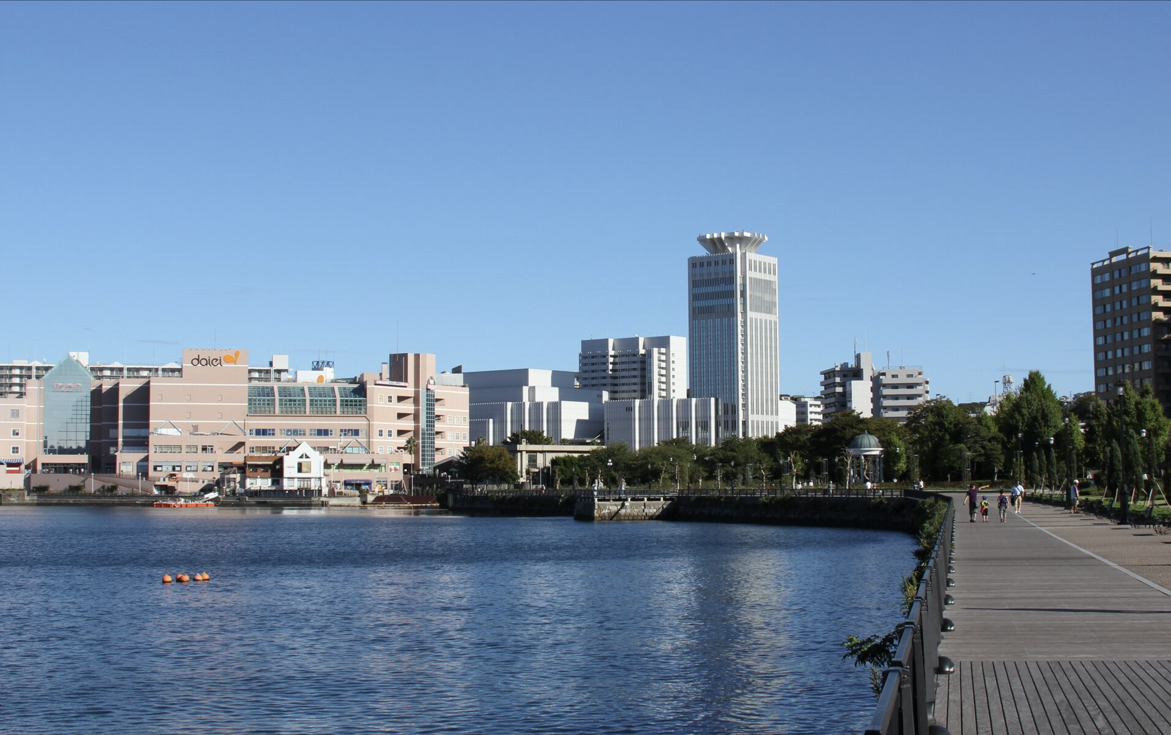 View from Verny Park in Yokosuka by Lewisdt - Own work, CC BY-SA 3.0, https://commons.wikimedia.org/w/index.php?curid=17787070