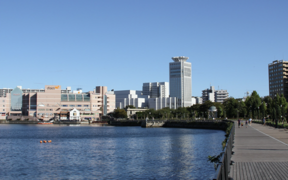 View from Verny Park in Yokosuka by Lewisdt - Own work, CC BY-SA 3.0, https://commons.wikimedia.org/w/index.php?curid=17787070