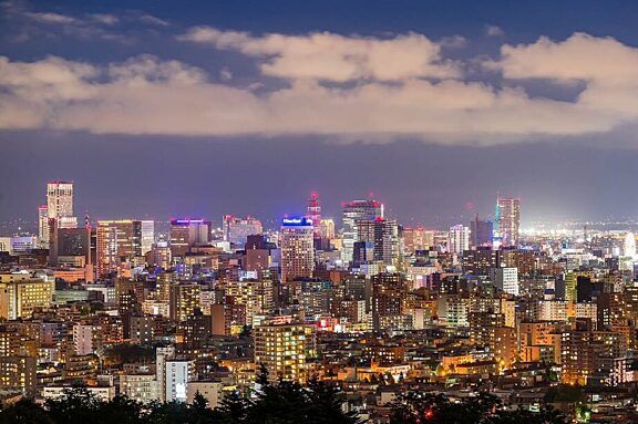 Sapporo City Skyline by Nryate - Own work, CC BY-SA 4.0, https://commons.wikimedia.org/w/index.php?curid=97282097