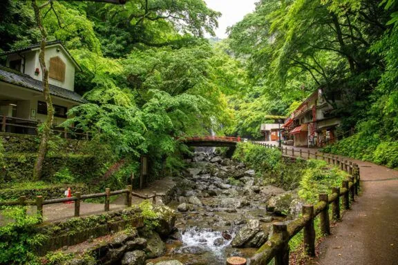 Minoo Park Falls Trail Osaka Source: Otto Domes from Wikipedia
